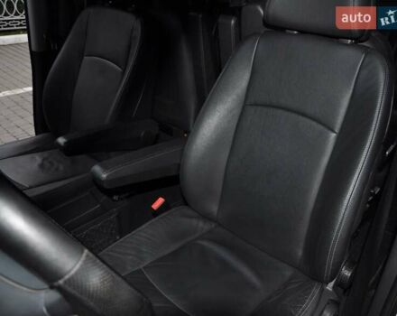 Серый Мерседес Виано, объемом двигателя 2.14 л и пробегом 202 тыс. км за 19900 $, фото 30 на Automoto.ua