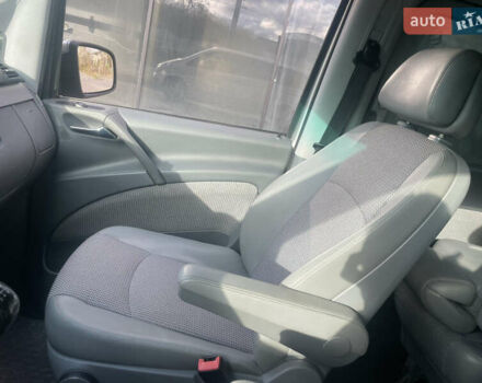 Сірий Мерседес Віано, об'ємом двигуна 2.15 л та пробігом 390 тис. км за 13500 $, фото 22 на Automoto.ua
