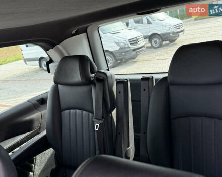 Мерседес Виано 2010 в Староконстантинов на Automoto.ua Серый Мерседес Виано, объемом двигателя 2.14 л и пробегом 271 тыс. км за 17700 $, фото 17 на Automoto.ua