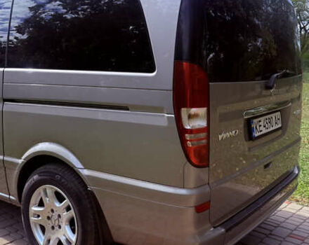 Серый Мерседес Виано, объемом двигателя 2.14 л и пробегом 315 тыс. км за 19500 $, фото 4 на Automoto.ua