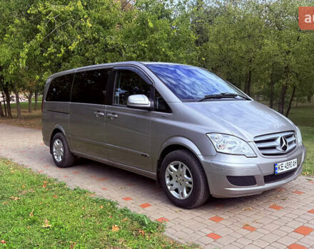 Серый Мерседес Виано, объемом двигателя 2.14 л и пробегом 315 тыс. км за 19500 $, фото 3 на Automoto.ua
