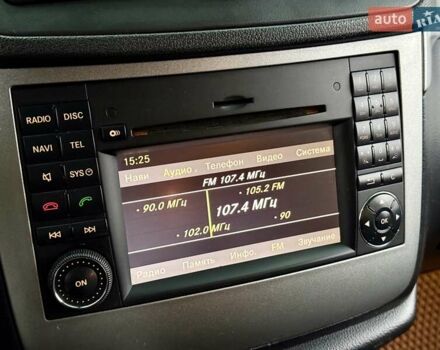 Серый Мерседес Виано, объемом двигателя 2.99 л и пробегом 396 тыс. км за 22000 $, фото 17 на Automoto.ua