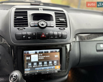 Серый Мерседес Виано, объемом двигателя 3 л и пробегом 279 тыс. км за 22500 $, фото 13 на Automoto.ua