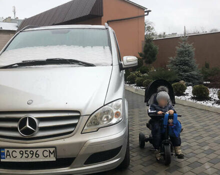 Сірий Мерседес Віано, об'ємом двигуна 2.14 л та пробігом 286 тис. км за 18000 $, фото 4 на Automoto.ua