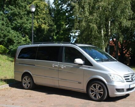 Серый Мерседес Виано, объемом двигателя 3 л и пробегом 224 тыс. км за 7700 $, фото 4 на Automoto.ua