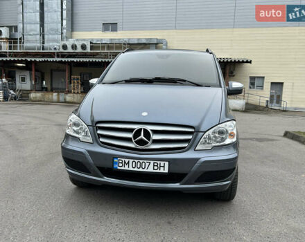 Серый Мерседес Виано, объемом двигателя 2.14 л и пробегом 392 тыс. км за 24000 $, фото 2 на Automoto.ua