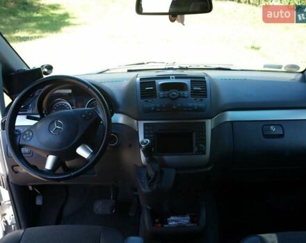 Серый Мерседес Виано, объемом двигателя 3 л и пробегом 239 тыс. км за 15000 $, фото 11 на Automoto.ua
