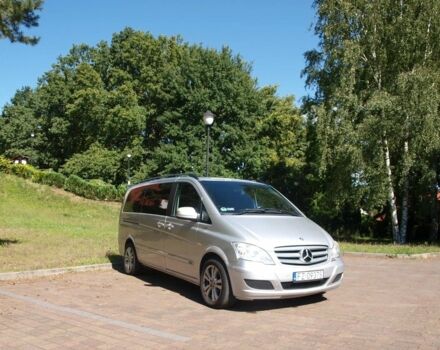Серый Мерседес Виано, объемом двигателя 3 л и пробегом 224 тыс. км за 7700 $, фото 3 на Automoto.ua