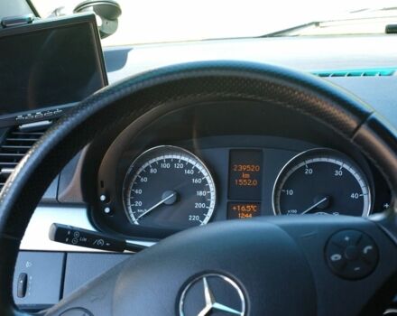 Серый Мерседес Виано, объемом двигателя 3 л и пробегом 224 тыс. км за 7700 $, фото 19 на Automoto.ua