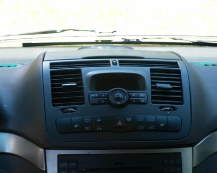 Серый Мерседес Виано, объемом двигателя 3 л и пробегом 224 тыс. км за 7700 $, фото 21 на Automoto.ua