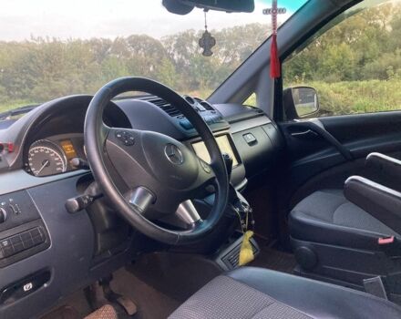 Мерседес Віано 2012 у Житомирі на Automoto.ua Сірий Мерседес Віано, об'ємом двигуна 2.1 л та пробігом 170 тис. км за 21200 $, фото 5 на Automoto.ua