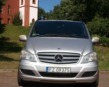 Серый Мерседес Виано, объемом двигателя 3 л и пробегом 224 тыс. км за 7700 $, фото 1 на Automoto.ua