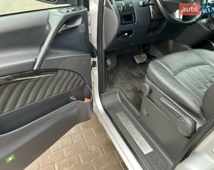 Мерседес Виано 2012 в Городенке на Automoto.ua Серый Мерседес Виано, объемом двигателя 2.99 л и пробегом 286 тыс. км за 21550 $, фото 18 на Automoto.ua