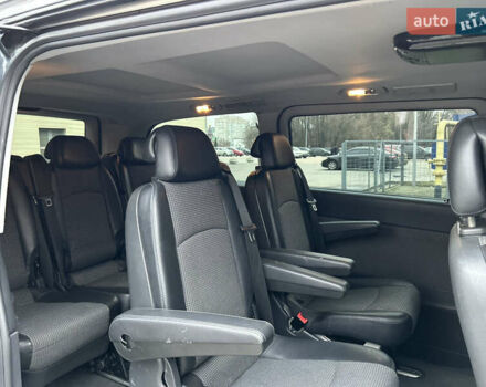 Серый Мерседес Виано, объемом двигателя 2.14 л и пробегом 392 тыс. км за 24000 $, фото 21 на Automoto.ua