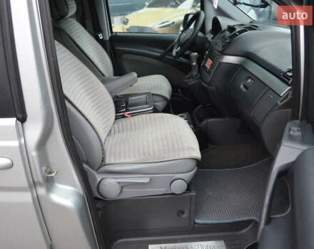 Серый Мерседес Виано, объемом двигателя 3.5 л и пробегом 302 тыс. км за 14300 $, фото 17 на Automoto.ua