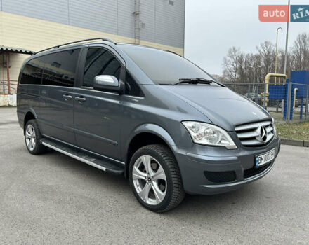 Серый Мерседес Виано, объемом двигателя 2.14 л и пробегом 392 тыс. км за 24000 $, фото 5 на Automoto.ua