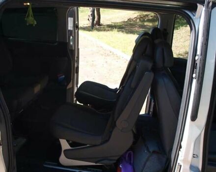 Серый Мерседес Виано, объемом двигателя 3 л и пробегом 239 тыс. км за 15000 $, фото 16 на Automoto.ua