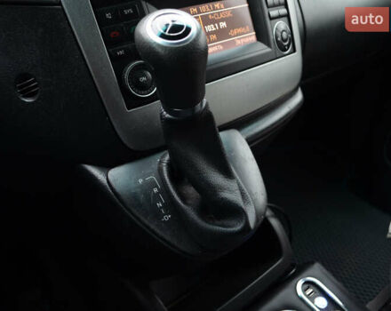 Серый Мерседес Виано, объемом двигателя 3.5 л и пробегом 302 тыс. км за 14300 $, фото 10 на Automoto.ua