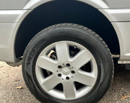 Серый Мерседес Виано, объемом двигателя 2.2 л и пробегом 226 тыс. км за 24200 $, фото 21 на Automoto.ua