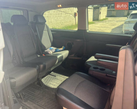 Мерседес Виано 2013 в Харькове на Automoto.ua Серый Мерседес Виано, объемом двигателя 2.14 л и пробегом 162 тыс. км за 25000 $, фото 9 на Automoto.ua