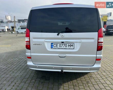 Сірий Мерседес Віано, об'ємом двигуна 3 л та пробігом 235 тис. км за 25600 $, фото 5 на Automoto.ua