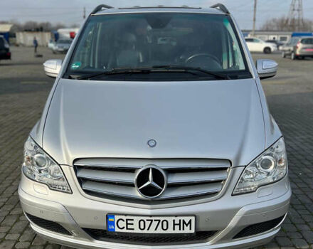 Сірий Мерседес Віано, об'ємом двигуна 3 л та пробігом 235 тис. км за 25600 $, фото 1 на Automoto.ua