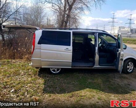 Сірий Мерседес Віано, об'ємом двигуна 2.1 л та пробігом 294 тис. км за 12500 $, фото 1 на Automoto.ua