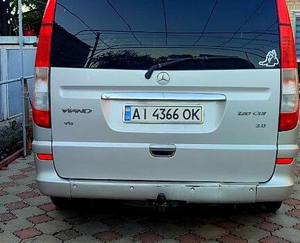 Серый Мерседес Виано, объемом двигателя 3 л и пробегом 308 тыс. км за 10500 $, фото 2 на Automoto.ua