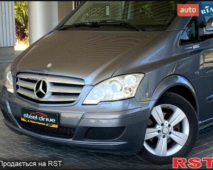 Сірий Мерседес Віано, об'ємом двигуна 3 л та пробігом 394 тис. км за 19299 $, фото 2 на Automoto.ua