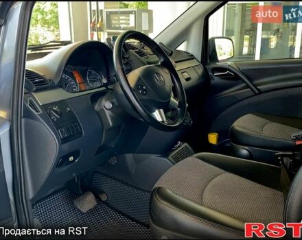 Сірий Мерседес Віано, об'ємом двигуна 3 л та пробігом 394 тис. км за 19299 $, фото 11 на Automoto.ua