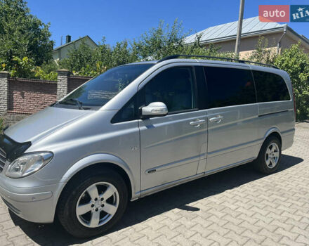 Серый Мерседес Виано, объемом двигателя 3 л и пробегом 421 тыс. км за 14999 $, фото 1 на Automoto.ua