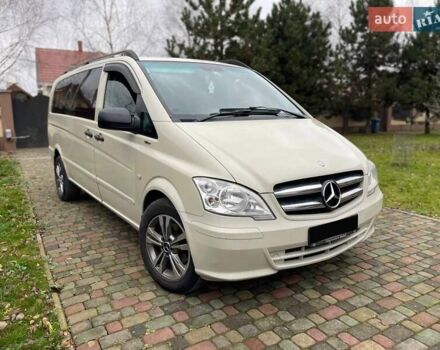 Сірий Мерседес Віано, об'ємом двигуна 2.14 л та пробігом 346 тис. км за 13700 $, фото 1 на Automoto.ua