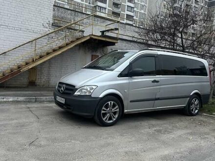 Серый Мерседес Виано, объемом двигателя 2.14 л и пробегом 345 тыс. км за 13700 $, фото 1 на Automoto.ua