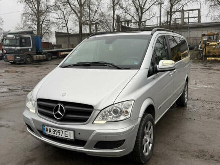 Сірий Мерседес Віано, об'ємом двигуна 2.14 л та пробігом 308 тис. км за 17500 $, фото 1 на Automoto.ua