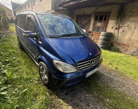 Синий Мерседес Виано, объемом двигателя 2.15 л и пробегом 500 тыс. км за 10000 $, фото 4 на Automoto.ua