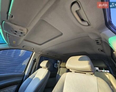 Зеленый Мерседес Виано, объемом двигателя 2.15 л и пробегом 315 тыс. км за 12200 $, фото 5 на Automoto.ua