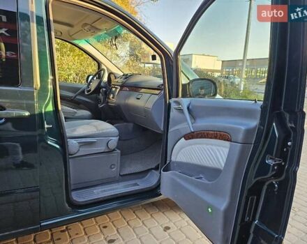 Зеленый Мерседес Виано, объемом двигателя 2.15 л и пробегом 315 тыс. км за 12200 $, фото 2 на Automoto.ua