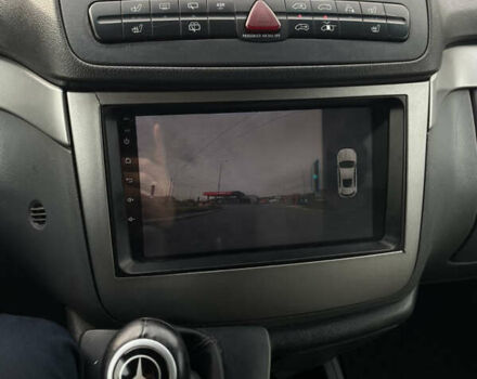 Зеленый Мерседес Виано, объемом двигателя 2.15 л и пробегом 400 тыс. км за 11900 $, фото 6 на Automoto.ua