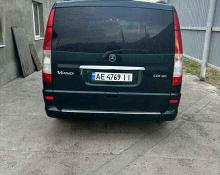 Зелений Мерседес Віано, об'ємом двигуна 2.99 л та пробігом 296 тис. км за 10000 $, фото 8 на Automoto.ua