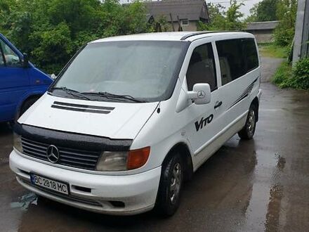 Мерседес Vito 108 2000 у Чернівцях на Automoto.ua Білий Мерседес Vito 108, об'ємом двигуна 2.2 л та пробігом 450 тис. км за 4999 $, фото 1 на Automoto.ua
