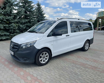 Білий Мерседес Vito 109, об'ємом двигуна 1.6 л та пробігом 160 тис. км за 17300 $, фото 5 на Automoto.ua