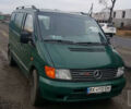 Зеленый Мерседес Vito 112, объемом двигателя 2.2 л и пробегом 200 тыс. км за 3700 $, фото 1 на Automoto.ua