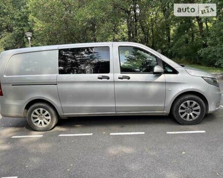 Мерседес Vito 114, объемом двигателя 0 л и пробегом 0 тыс. км за 14000 $, фото 3 на Automoto.ua