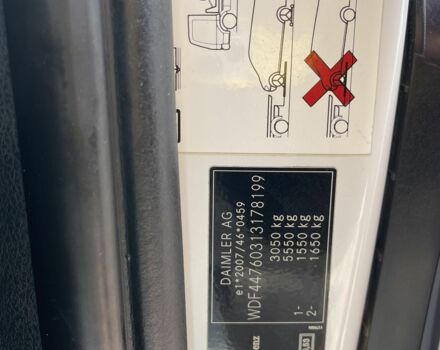 Белый Мерседес Вито, объемом двигателя 2 л и пробегом 230 тыс. км за 26000 $, фото 7 на Automoto.ua