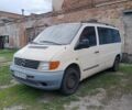 Белый Мерседес Вито, объемом двигателя 0 л и пробегом 350 тыс. км за 4015 $, фото 1 на Automoto.ua