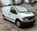 Белый Мерседес Вито, объемом двигателя 2.2 л и пробегом 222 тыс. км за 5100 $, фото 1 на Automoto.ua