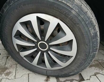 Белый Мерседес Вито, объемом двигателя 2.15 л и пробегом 346 тыс. км за 3700 $, фото 10 на Automoto.ua