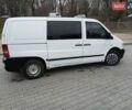 Белый Мерседес Вито, объемом двигателя 2.15 л и пробегом 346 тыс. км за 3700 $, фото 3 на Automoto.ua