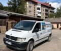 Белый Мерседес Вито, объемом двигателя 2.15 л и пробегом 305 тыс. км за 3200 $, фото 1 на Automoto.ua