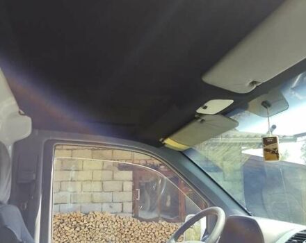 Білий Мерседес Віто, об'ємом двигуна 2.15 л та пробігом 350 тис. км за 4499 $, фото 3 на Automoto.ua